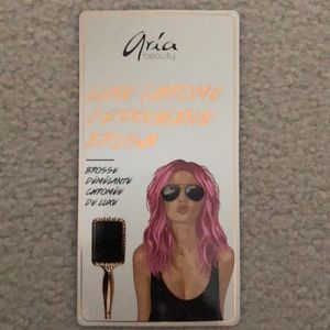 Aria Detangling Brush